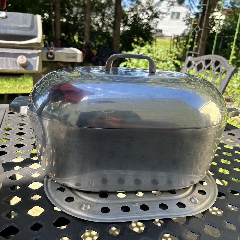 Magnalite GHC USA 13 QT Roaster Dutch Oven Oval 15 1/2" x 11 1/2"  Trivet NICE